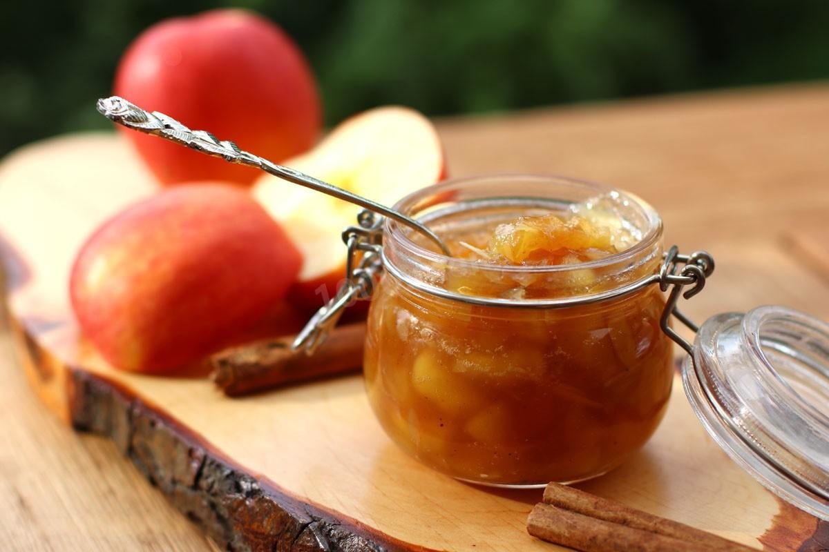 Рецепт варенья из яблок в духовке
